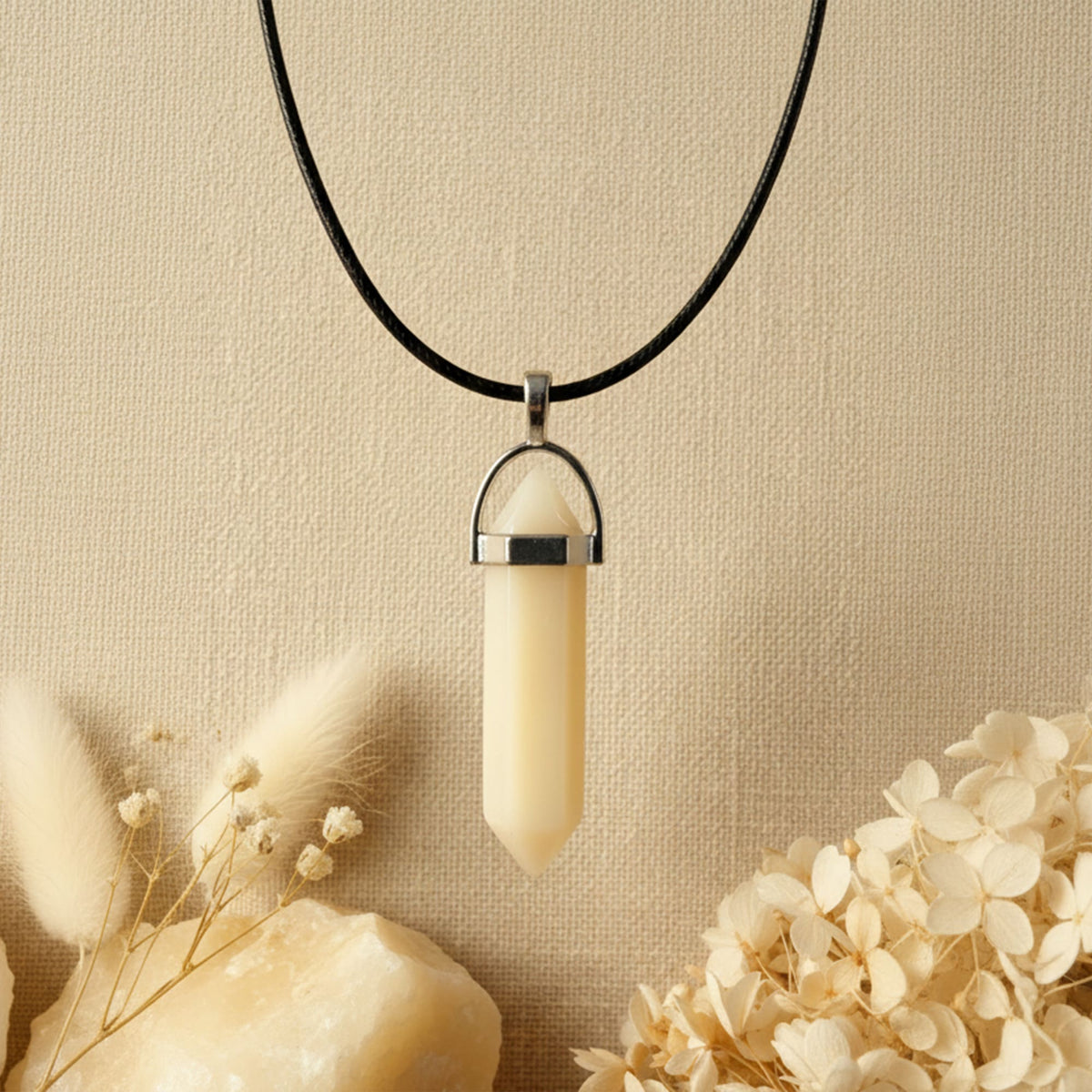 Colar Cristal Calcite Creme Marfim