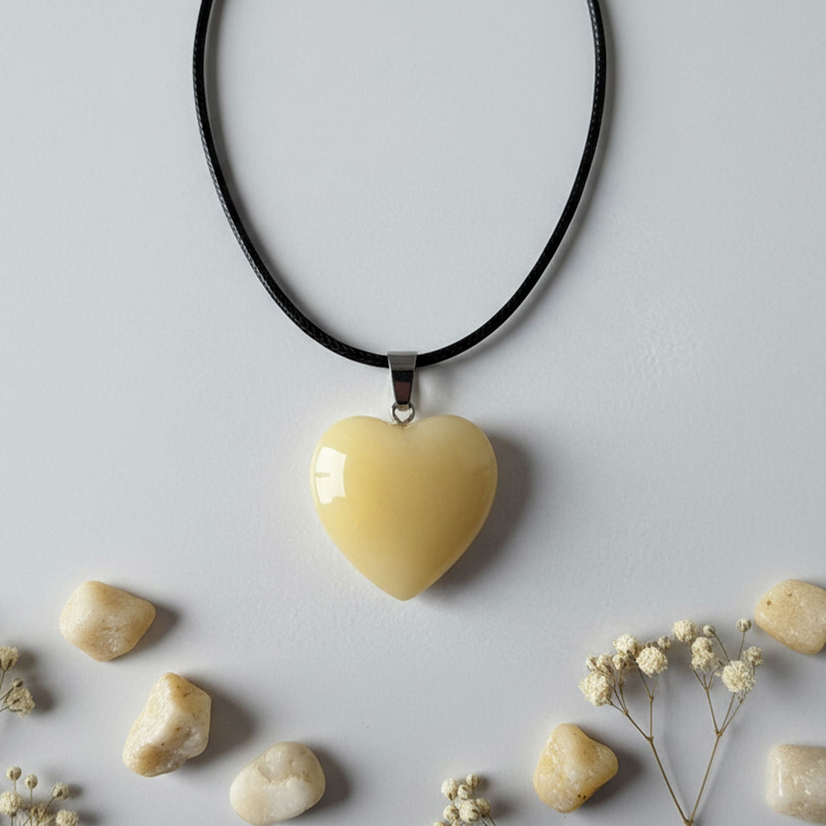 Pingente Coração Calcite Amarelo
