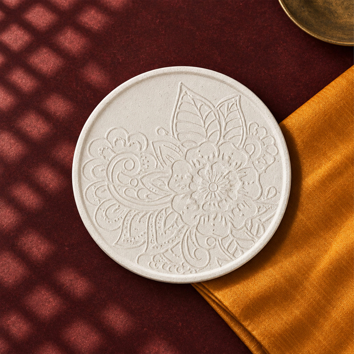 Prato Mandala Floral Decorativo em Gesso