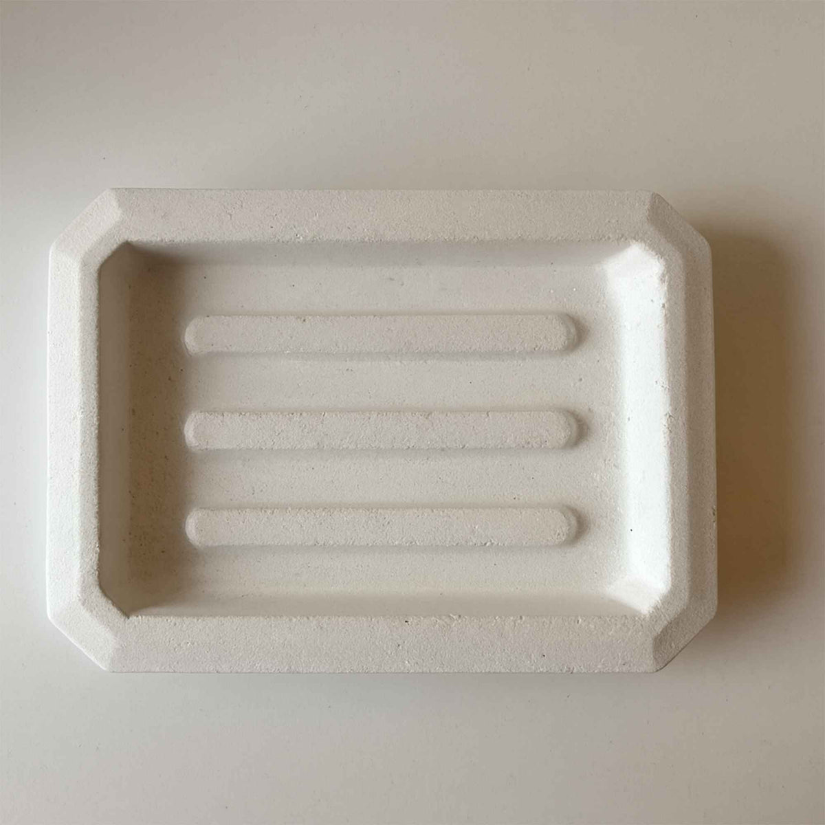 Saboneteira em Gesso