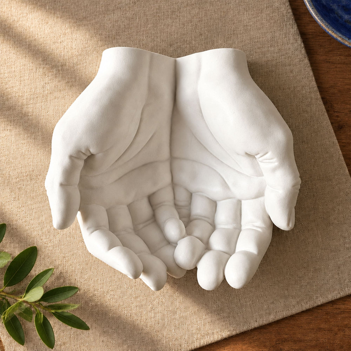 Vaso Decorativo Mãos em Gesso