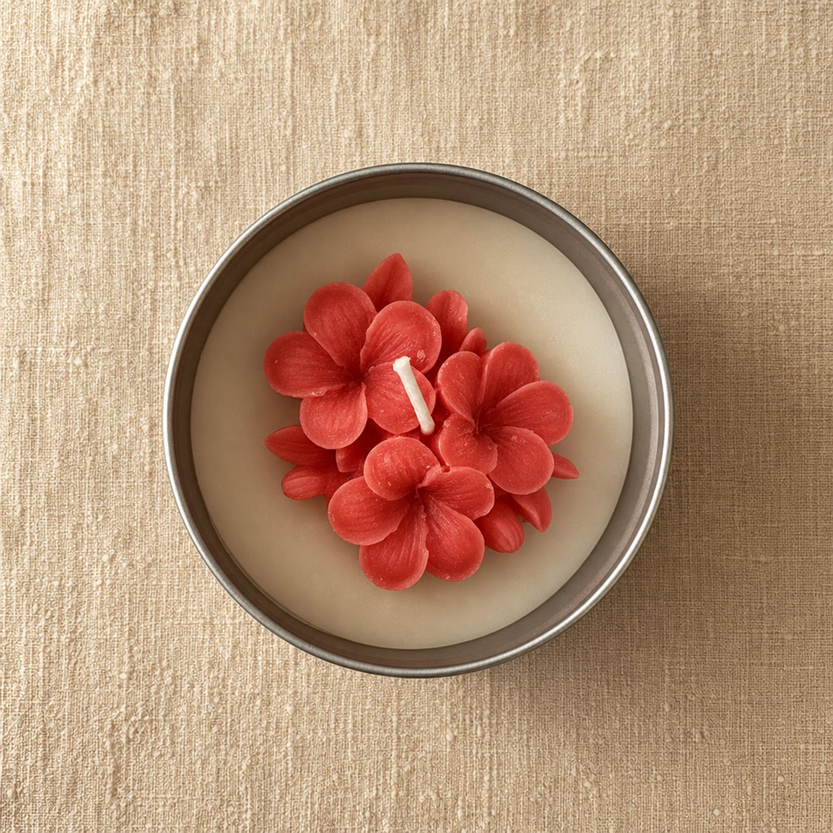 Vela Flor Plumeria em Lata